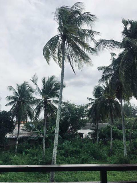Lanta Chaolay Hostel Ko Lanta Exterior foto