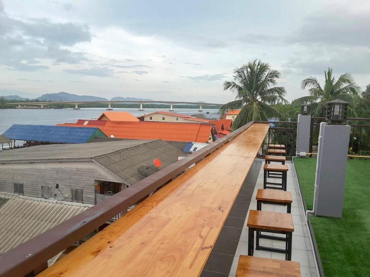 Lanta Chaolay Hostel Ko Lanta Exterior foto